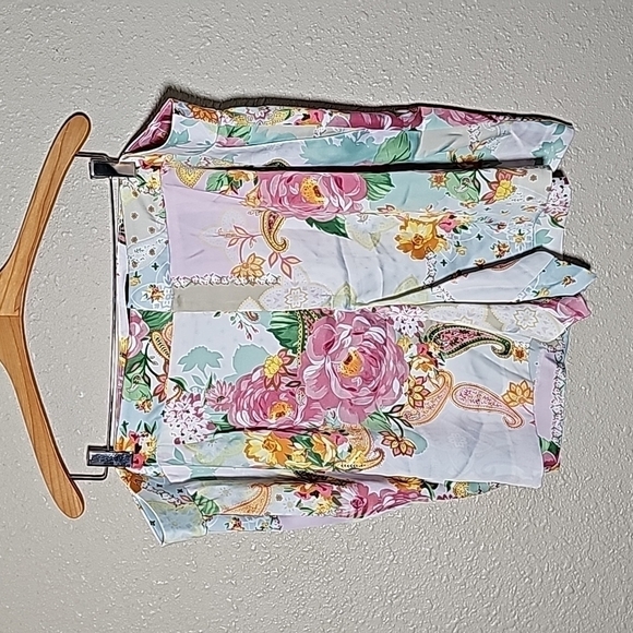 Eloquii SATIN SHORTS - Picture 2 of 4